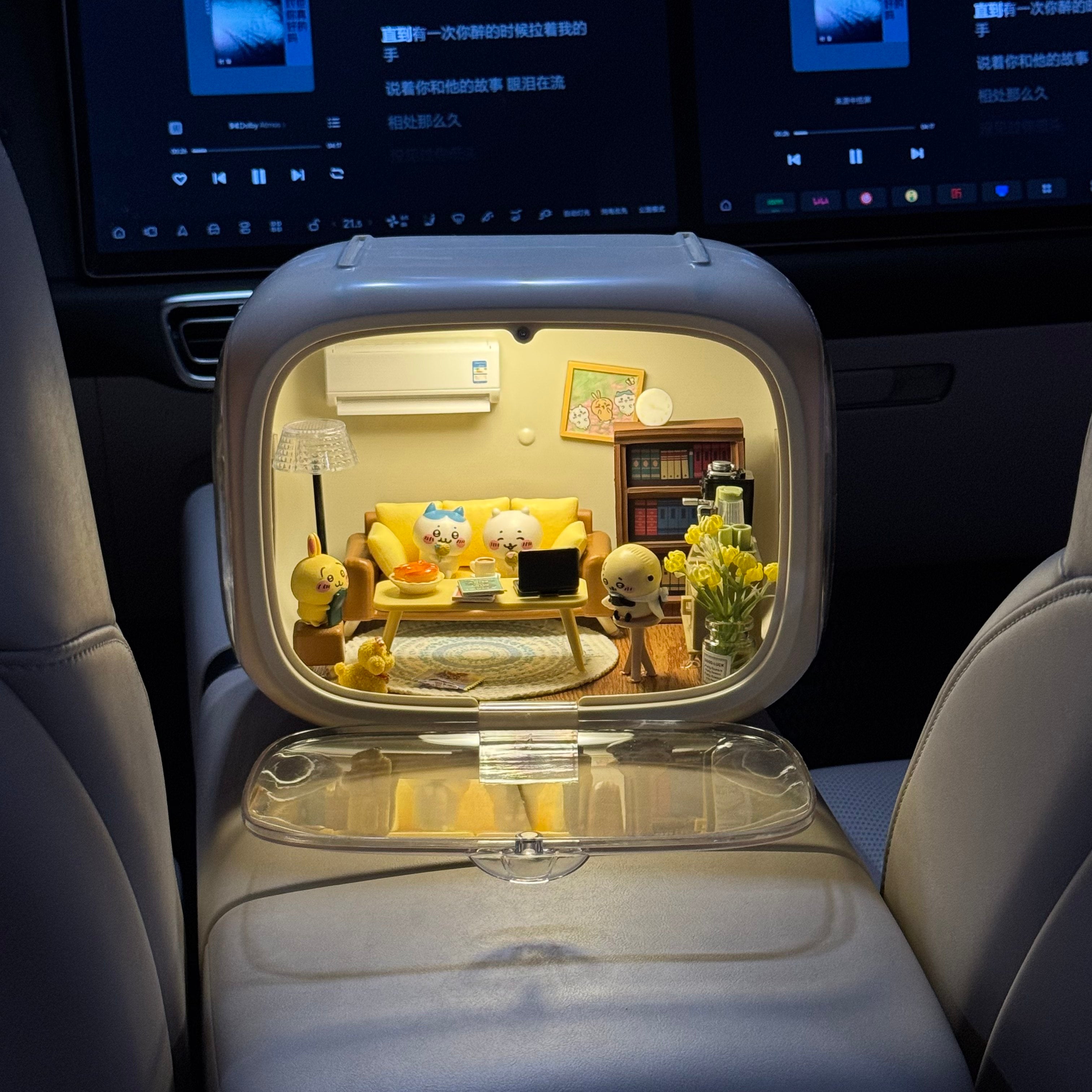 Caja decorativa Chiikawa